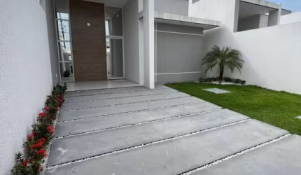 Casa solta de 107m² com 3 suítes e com churrasqueira no São Bento - Fortaleza CE