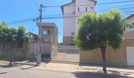 Apartamento de 2 quartos sendo 1 suíte no Jangurussu, Fortaleza