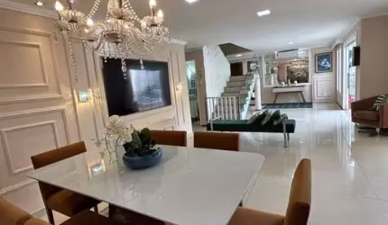 Casa duplex em condomínio 297 M² no Olho D’água 4 suítes