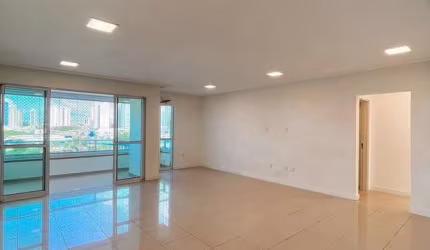 Apartamento 155 M², 3 quartos, Vista Mar na Ponta do Farol
