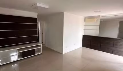 Apartamento 98 M² 03 Quartos sendo 02 Suítes no Renascença venda ou locação 2 vg