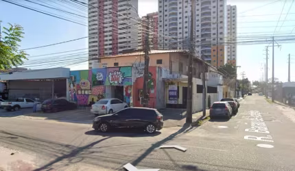 Imóvel Casa Comercial na Rua Barão de Aratanha, Bairro de Fátima