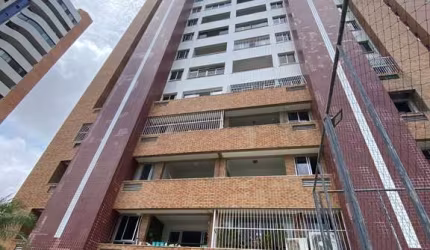 Apartamento a venda na Aldeota com 3 suites