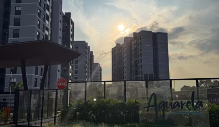 Apartamento térreo com amplo espaço área garden