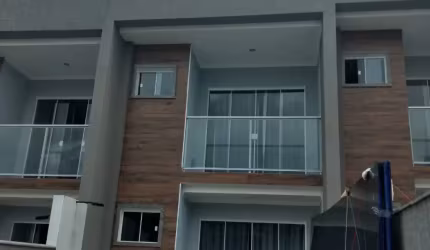Sobrado novo mobiliado  200m do Mar R$ 550.000,00