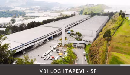 Galpão para locação em Itapevi - Condomínio Fechado - 1.761m2