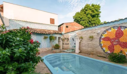 Casa com 3 dormitórios à venda, 310 m² por R$ 990.000,00 - Piratininga - Niterói/RJ