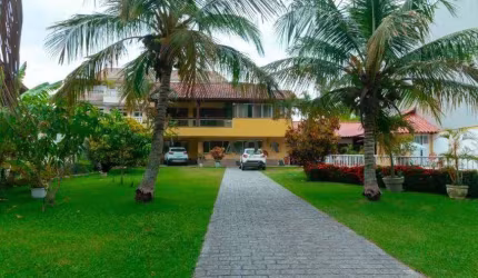 Casa com 3 dormitórios à venda, 304 m² por R$ 1.480.000 - Bairro Peixoto - Niterói/RJ