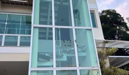 Magnífica casa em condomnio de alto padrão por R$ 1.600.000,00