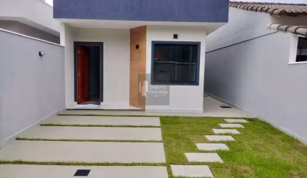 CASA COM 2 QUARTOS NO CENTRO DE ITAIPUAÇU