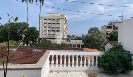 Casa no Jardim Botânico próximo ao estúdio Globo