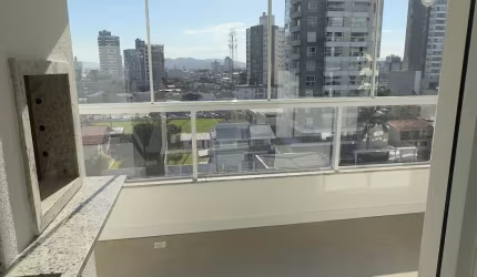 Lindo apartamento mobília nova sob medida
