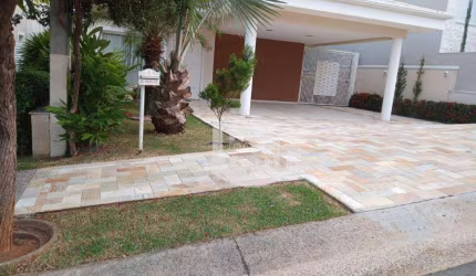 Casa com 3 dormitórios à venda, 350 m² por R$ 1.900.000,00 - Swiss Park - Campinas/SP