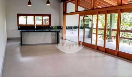 Casa de Campo com 3 suites em Valinhos