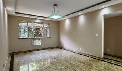 Apartamento tipo casa, silencioso com vista para o verde