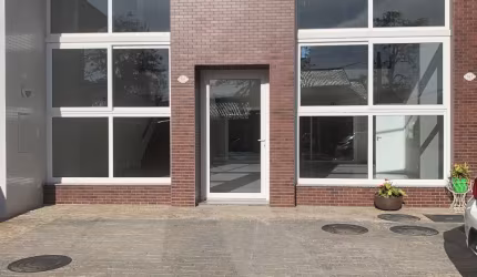 Ótima localização próximo ao quartel do Bacacheri