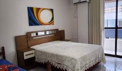 Apartamento em Meia Praia  -  Itapema