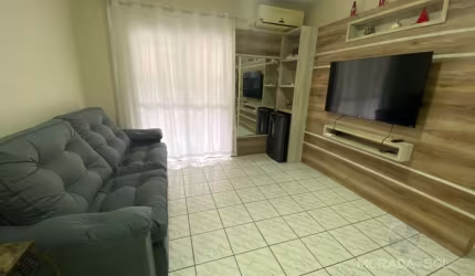 Apartamento em Meia Praia  -  Itapema