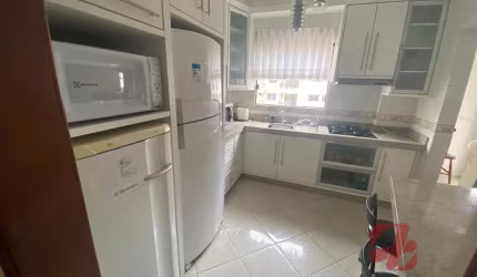 Apartamento em Meia Praia  -  Itapema