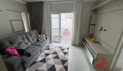 Apartamento em Meia Praia  -  Itapema