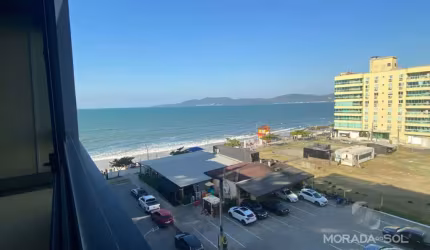 Apartamento em Meia Praia  -  Itapema