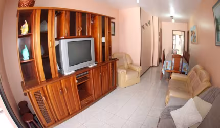 Apartamento em Meia Praia  -  Itapema