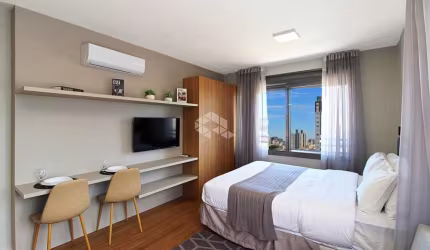 Loft totalmente mobiliado em frente à Redenção