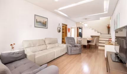 Funcional sobrado para venda com 5 quartos, sendo 1 suíte, 288m²