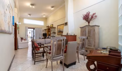 Sensacional casa tipo para venda com 2 quartos, sendo 2 suítes, 230m²