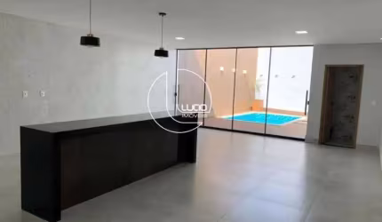 Casa com 3 quartos à venda na Rua 02, Residencial Valência, Anápolis, 220 m2 por R$ 800.000