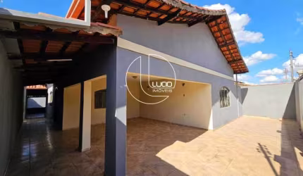 Casa com 3 quartos à venda na Avenida Presidente Kennedy, Maracanã, Anápolis, 265 m2 por R$ 600.000