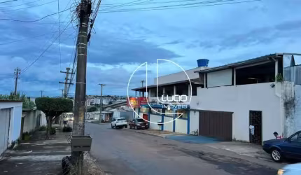 Ponto comercial com 3 salas à venda na Rua 10, Santo André, Anápolis, 700 m2 por R$ 1.500.000