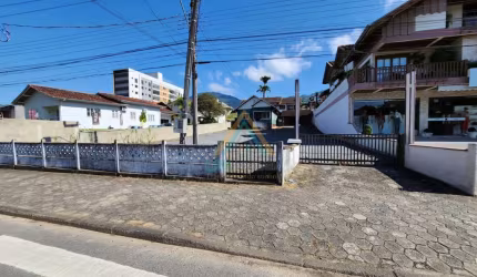 Terreno à venda no Centro, Pomerode  por R$ 1.890.000