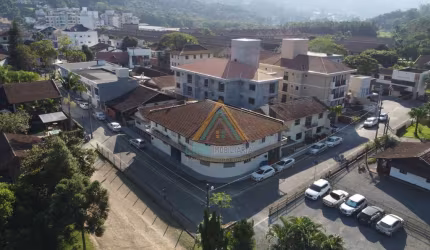 Prédio à venda no Centro, Pomerode  por R$ 1.950.000