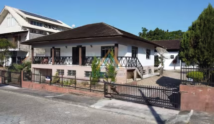 Casa com 9 quartos à venda no Centro, Pomerode , 360 m2 por R$ 1.300.000