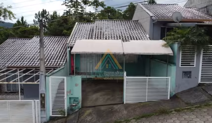 Casa com 2 quartos à venda no Centro, Pomerode , 62 m2 por R$ 380.000