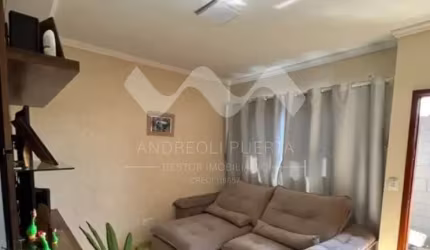 Casa térrea em condomínio - permuta
