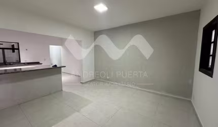 Linda casa térrea na Vila Suissa