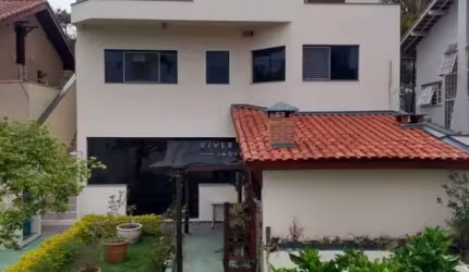 Casa com 3 quartos à venda na Vila Oliveira, Mogi das Cruzes  por R$ 1.200.000