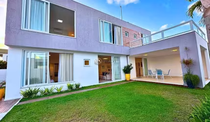 Casa de Luxo à Venda em Guarajuba – 4 Suítes, Piscina e Área Gourmet no Paraíso dos Lagos