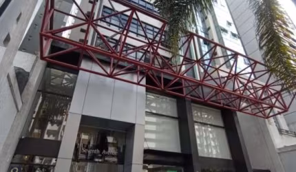 Conjunto Comercial no BATEL de 31,50 m²  - 31513.043-GL