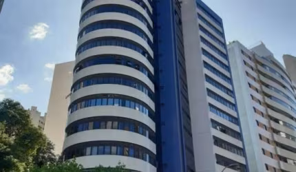 Conjunto Comercial no AGUA VERDE de 54,83 m²  - 31513.035-GL