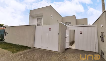 Imobiliária Cilar Aluga Sobrado 3 Quartos no Guabirotuba com 1