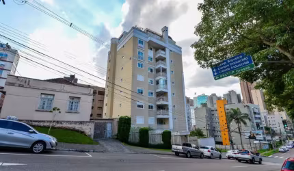 Cobertura com 3 dormitórios à venda, 213 m² por R$ 1.790.000,0