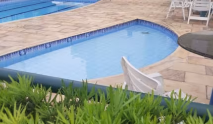 ótimo sobrado em condominio fechado  com 3 dormitórios e 2 vagas de garagem
