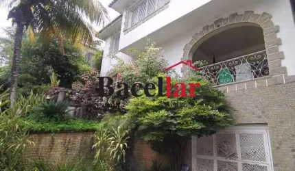 Casa com 5 quartos à venda na Rua Doutor Dilermando Cruz, Tijuca, Rio de Janeiro, 357 m2 por R$ 1.290.000