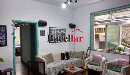 Apartamento com 2 quartos à venda na Rua Barão de Petrópolis, Rio Comprido, Rio de Janeiro, 65 m2 por R$ 210.000