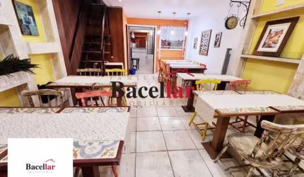 Ponto comercial com 9 salas para alugar na Rua Figueira de Melo, São Cristóvão, Rio de Janeiro, 226 m2 por R$ 2.700