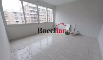 Apartamento com 2 quartos à venda na Rua Professor Gabizo, Maracanã, Rio de Janeiro, 75 m2 por R$ 450.000