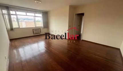 Apartamento com 3 quartos à venda na Rua Oliveira da Silva, Tijuca, Rio de Janeiro, 102 m2 por R$ 750.000